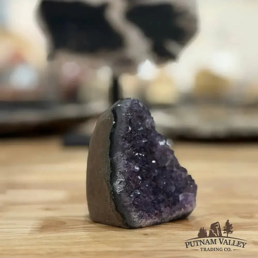 Amethyst Table Accent - Putnam Valley Trading Co.