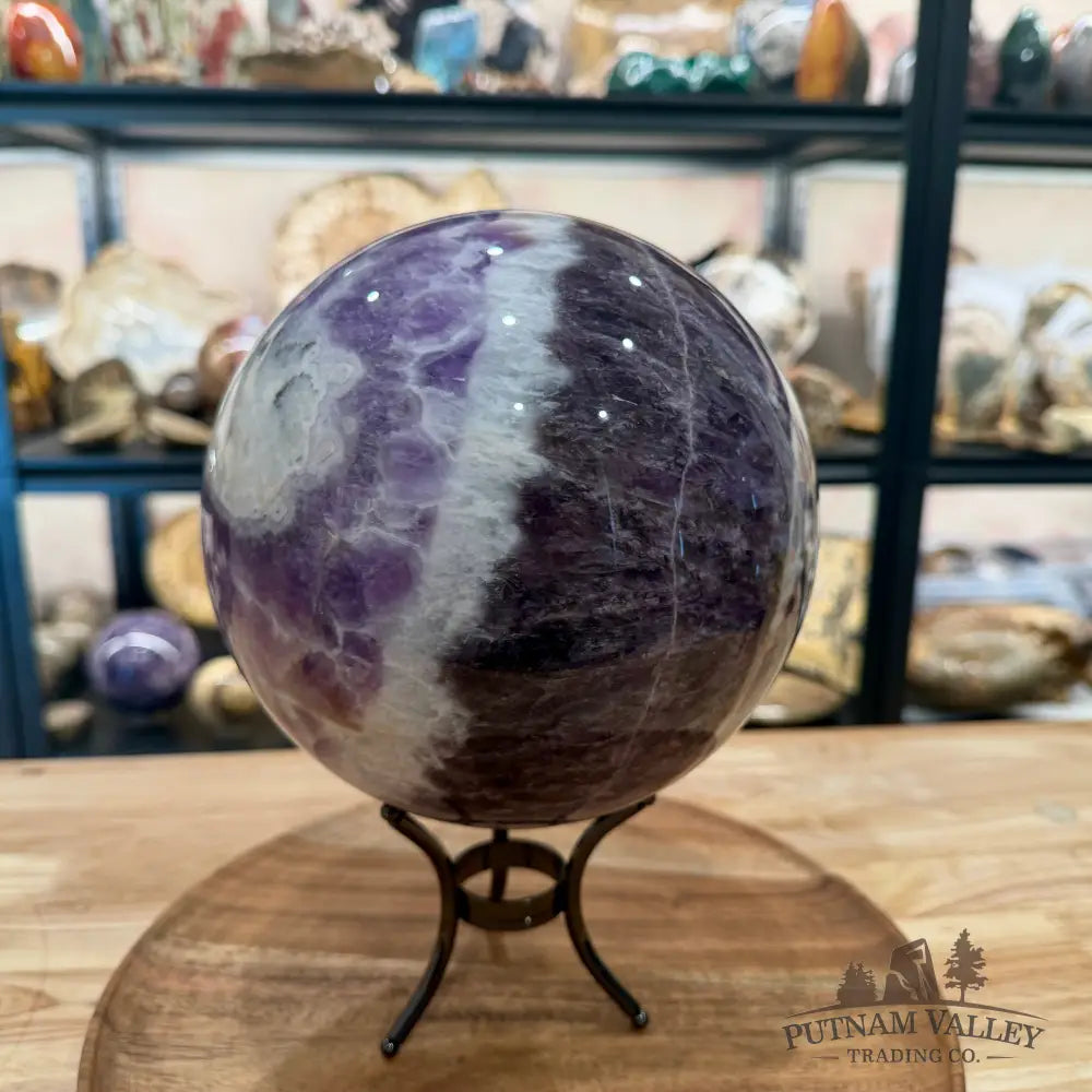 Dream Amethyst Sphere 6.96’’ - Sphere