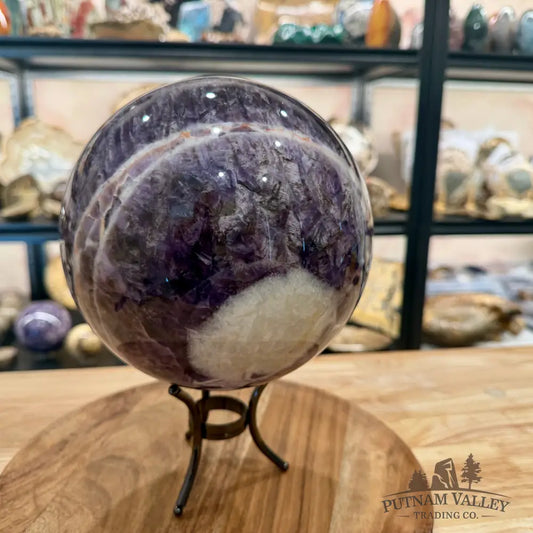 Dream Amethyst Sphere 6.96’’ - Sphere