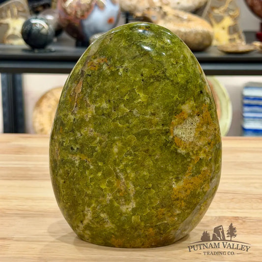 Green Opal Table Accent 6.1’’ - Sculpture