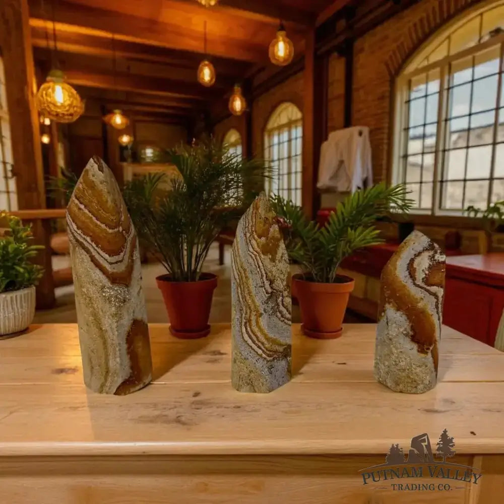 Utah Rhyolite Freeform Table Accent - Putnam Valley Trading Co.