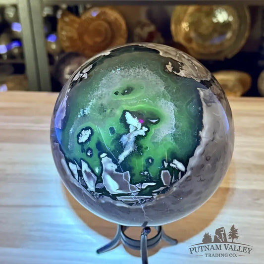 Volcano Agate Sphere 6.1’’ | UV Reactive Glow - Sphere