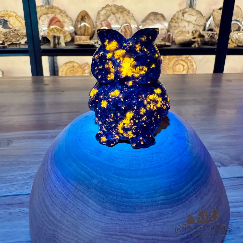 Yooperlite Owl Sculpture