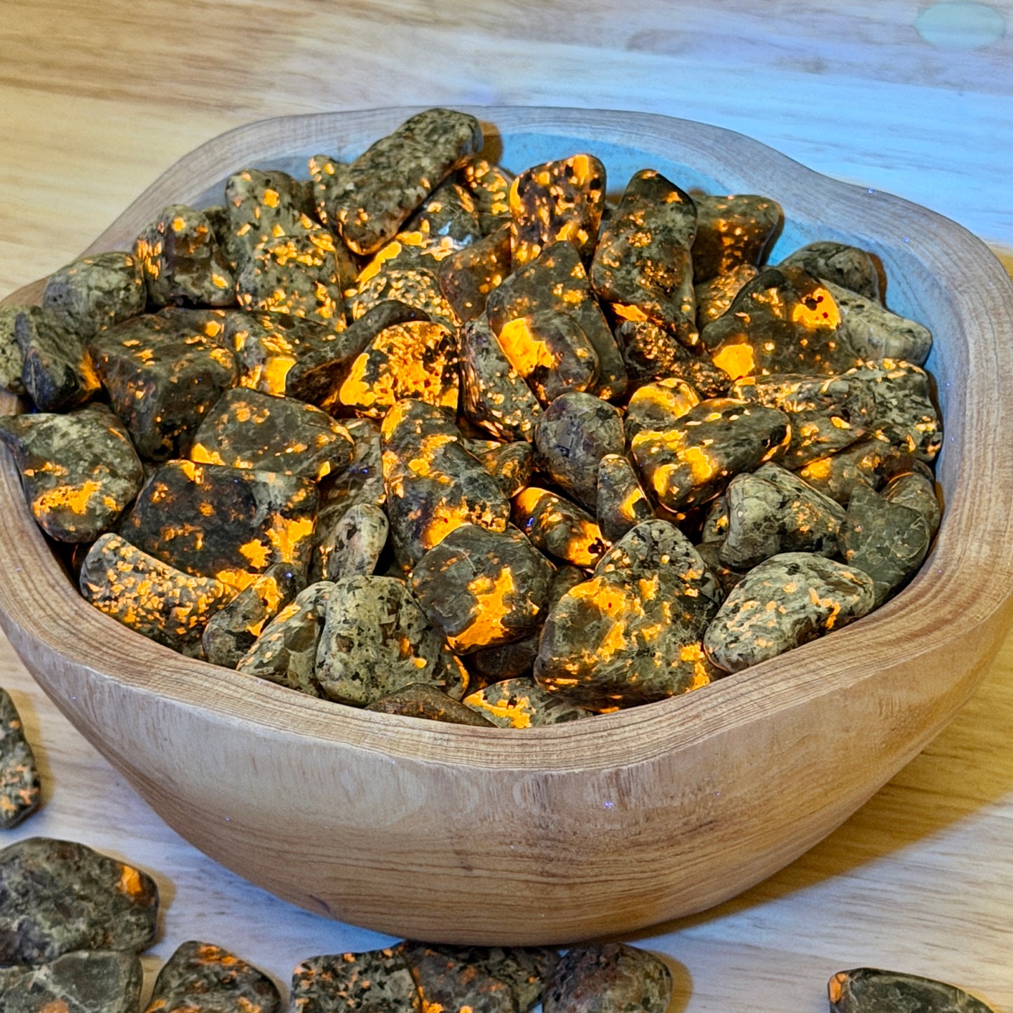 Tumbled Yooperlite Stones (½ lb) | Freeform