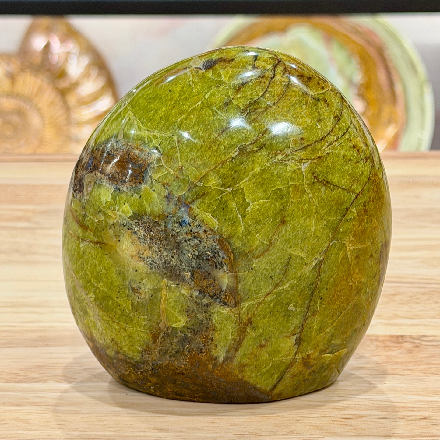 Green Opal Table Accent 4.2"