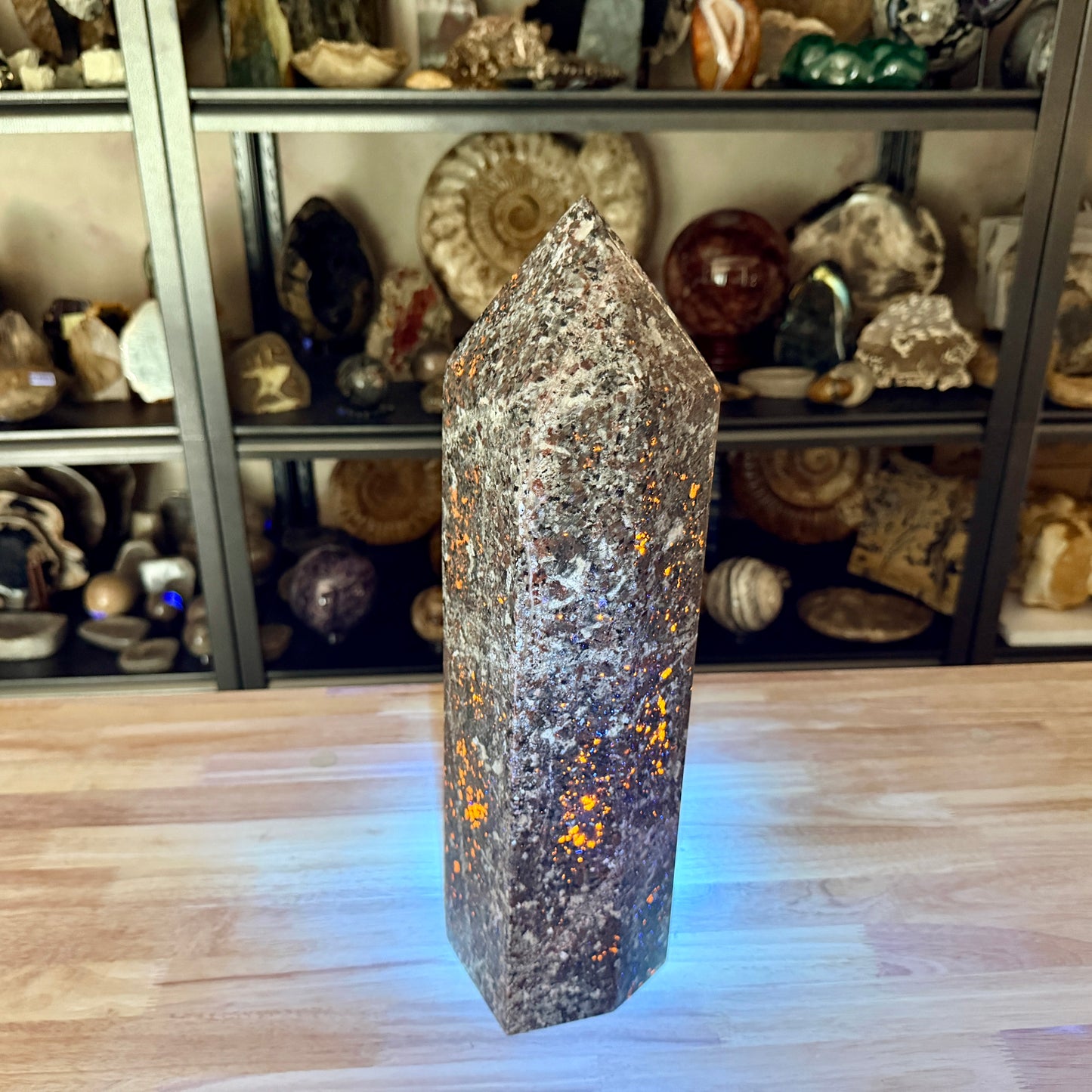 Yooperlite + Hematite Tower 16.75" | 21.74lb