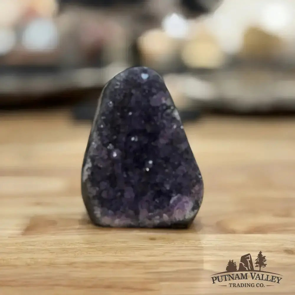 Amethyst Table Accent - Putnam Valley Trading Co.