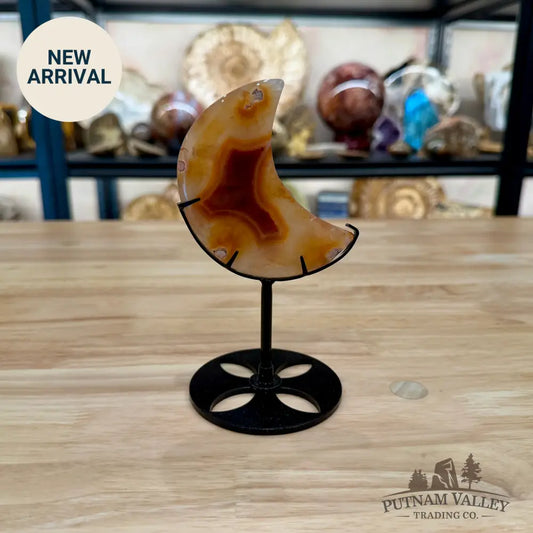 Carnelian Moon on Metal Stand 6.07’’ - Moon