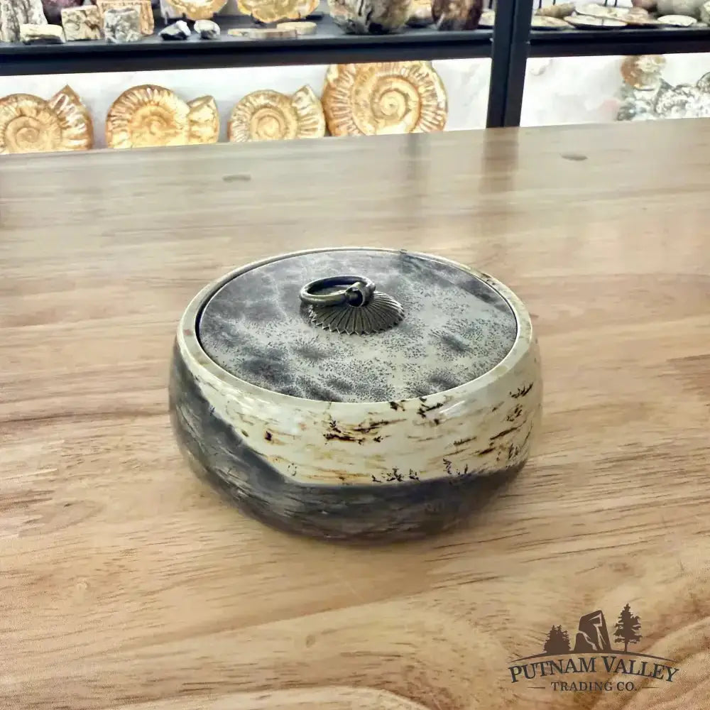 Chinese Painting Stone Round Trinket Box - Putnam Valley Trading Co.