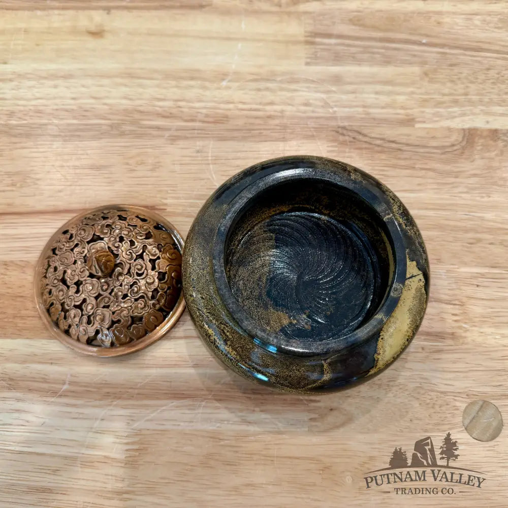 Chinese Picture Jasper Round Trinket Box - Display Box