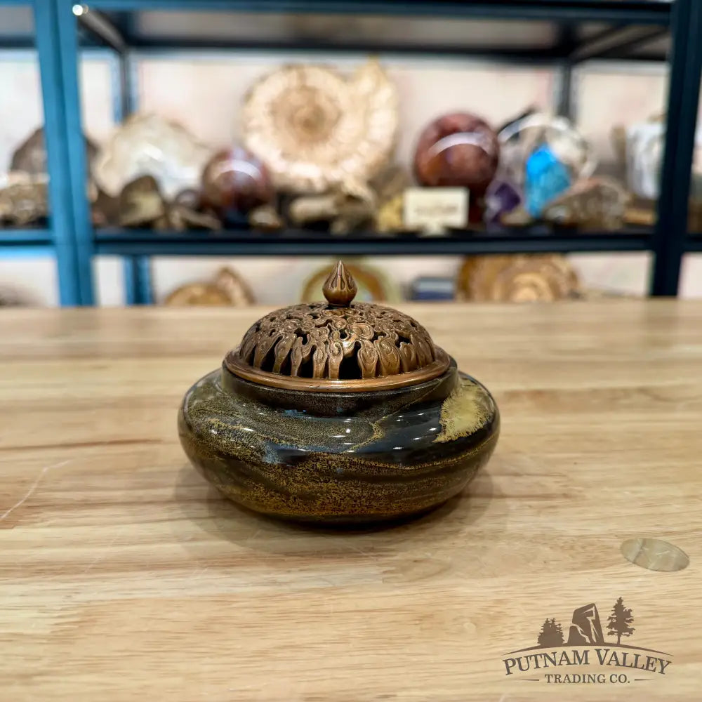 Chinese Picture Jasper Round Trinket Box - Display Box