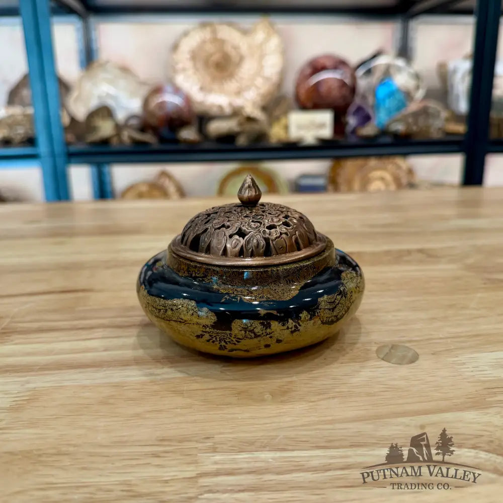 Chinese Picture Jasper Round Trinket Box - Display Box