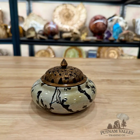 Chinese Picture Jasper Round Trinket Box - Display Box