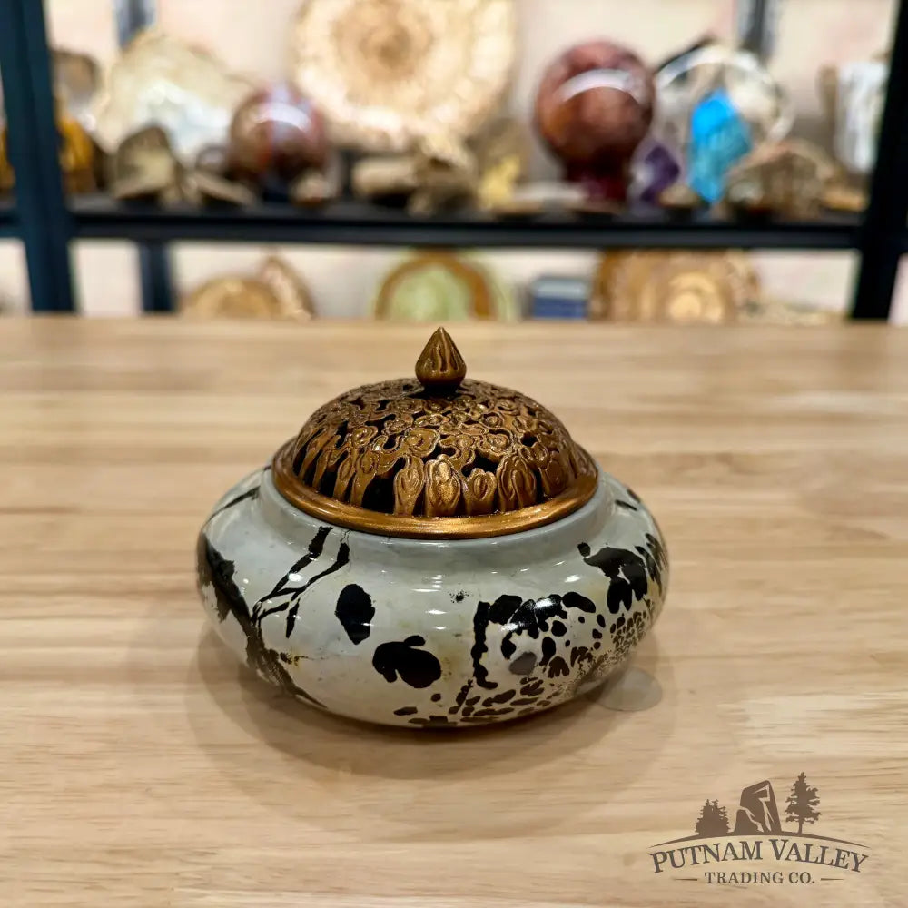 Chinese Picture Jasper Round Trinket Box - Display Box