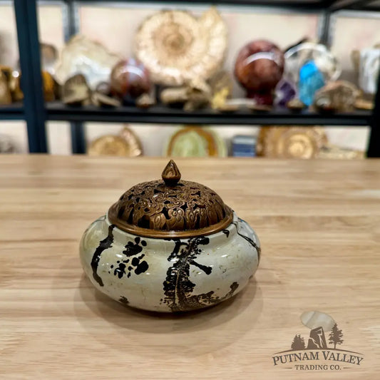 Chinese Picture Jasper Round Trinket Box - Display Box