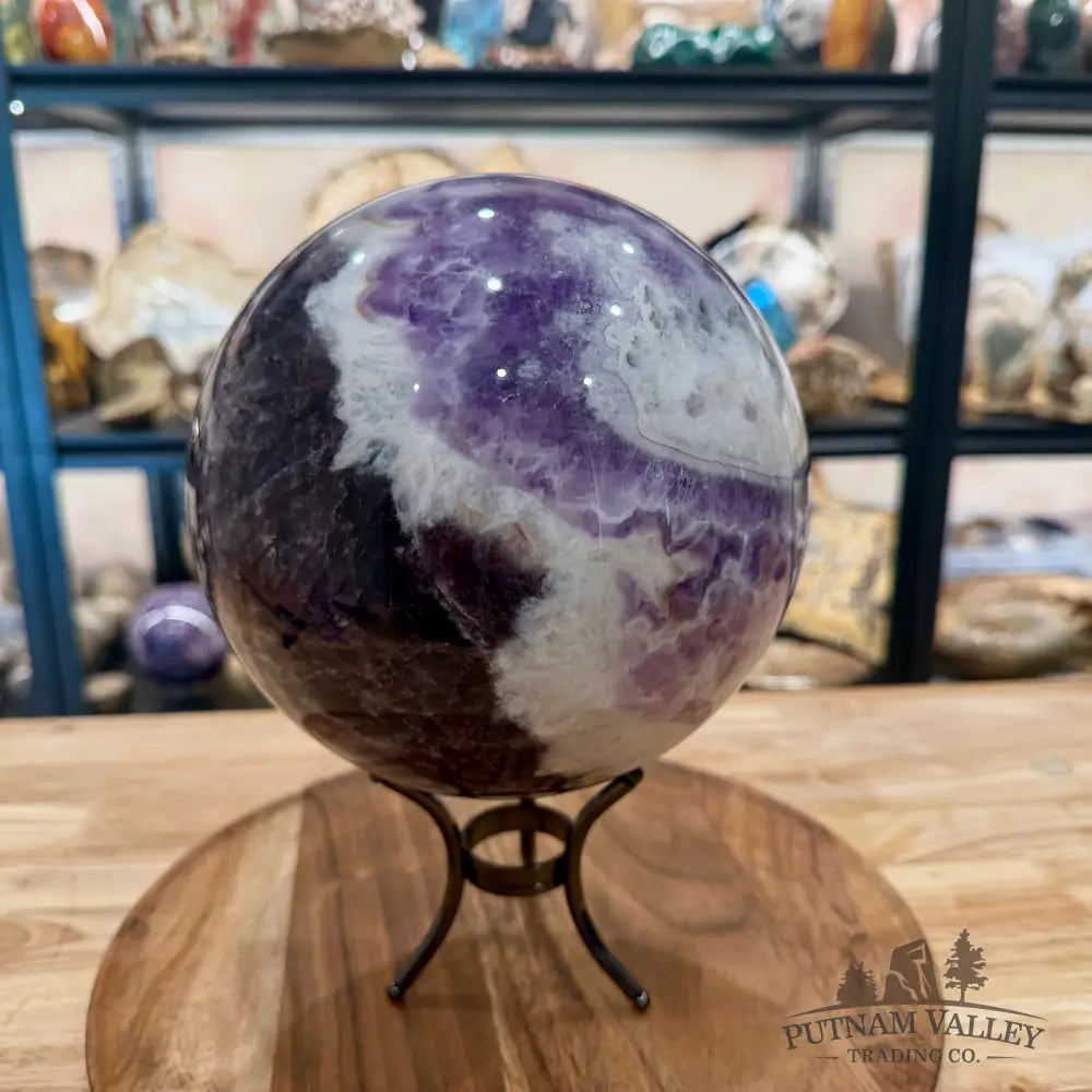 Dream Amethyst Sphere 6.96’’ - Sphere