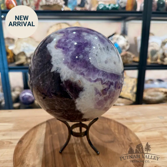 Dream Amethyst Sphere 6.96’’ - Sphere