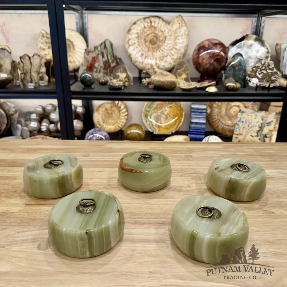 Green Banded Calcite Round Box 4.3’’ | Pakistan Onyx - Trinket Box