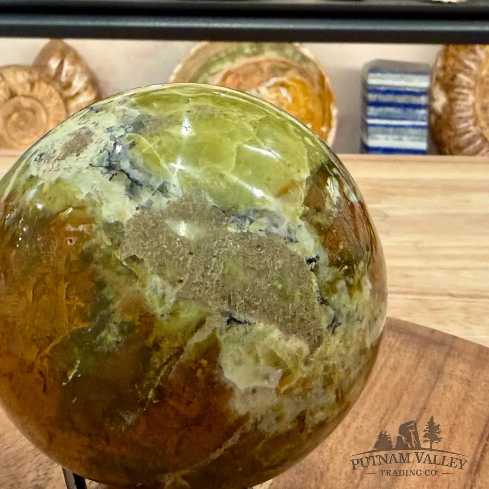 Green Opal Sphere 3.2’’ - Sphere
