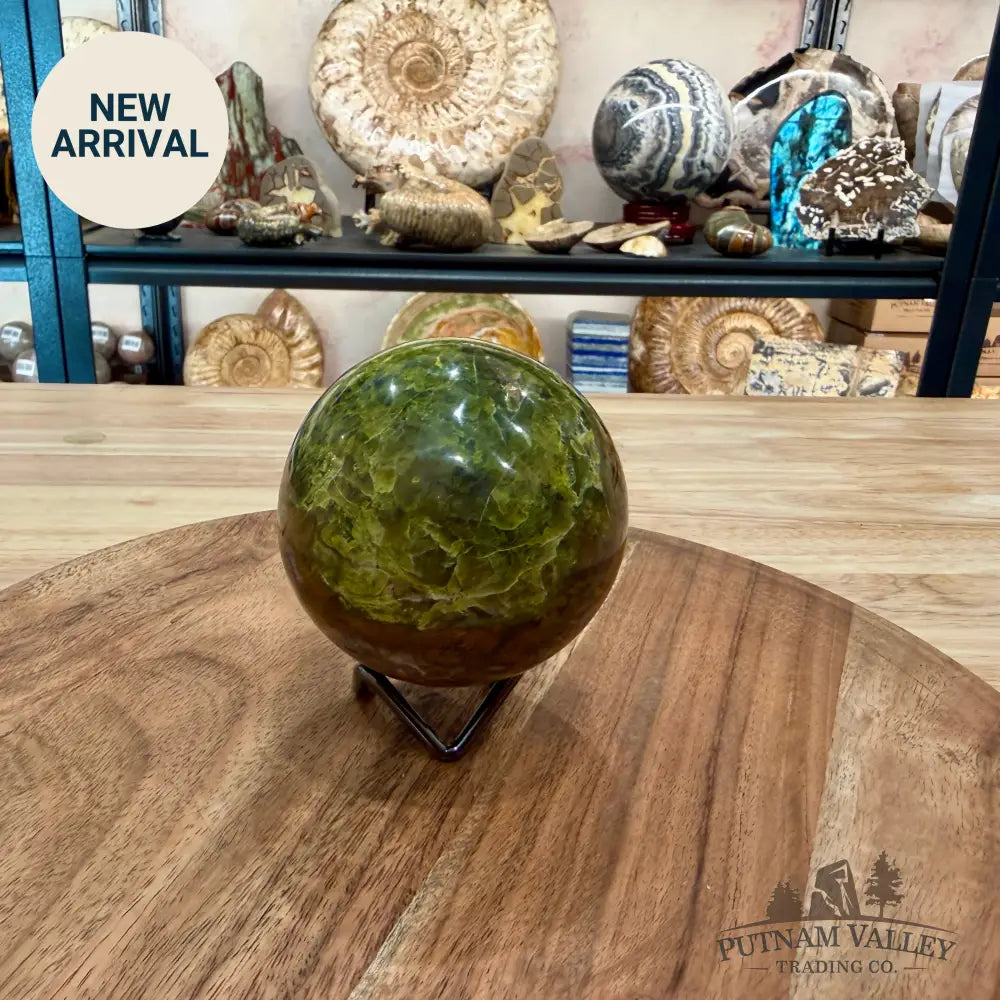 Green Opal Sphere 3.32’’ - Sphere