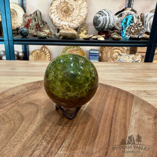 Green Opal Sphere 3.32’’ - Sphere