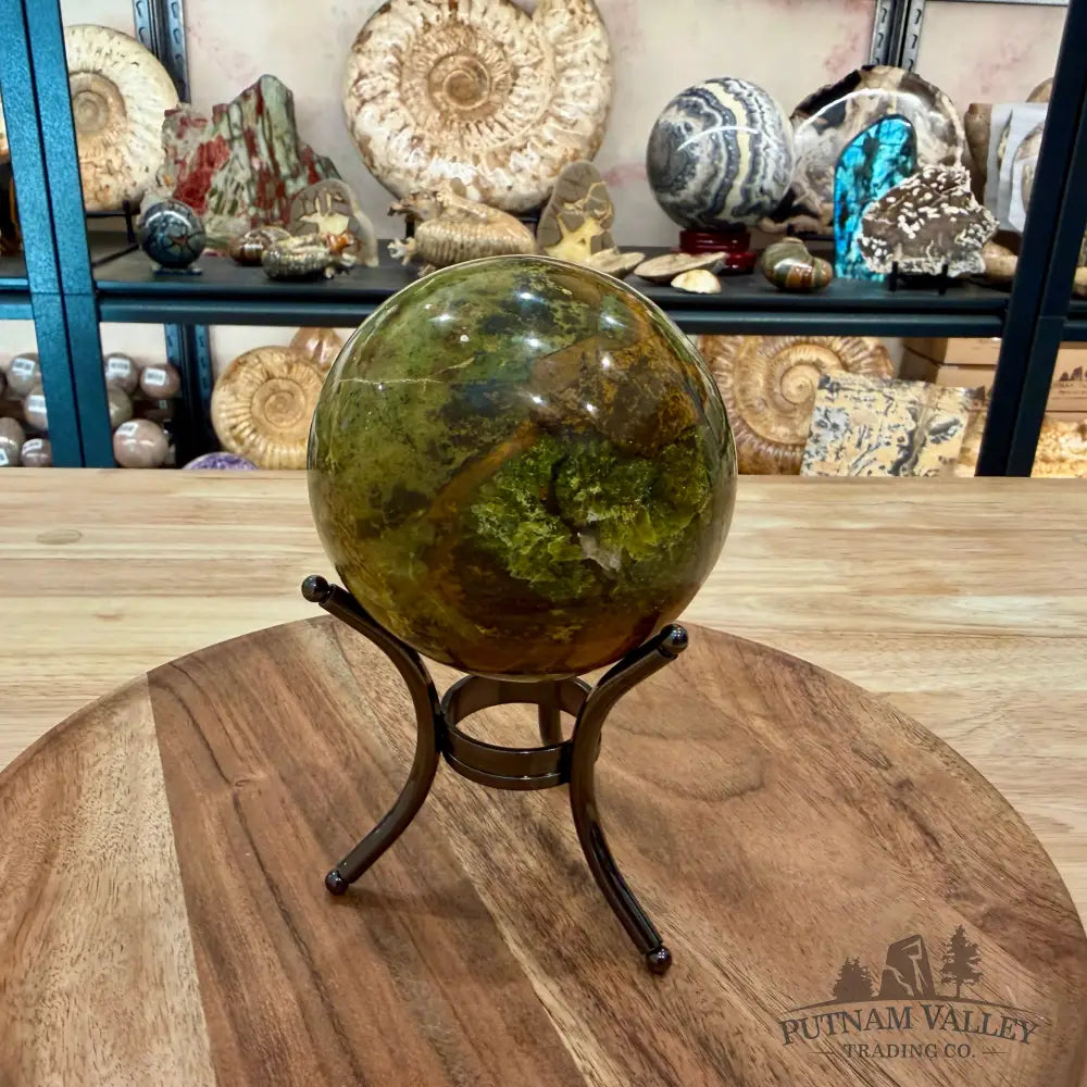 Green Opal Sphere 3.59’’ - Sphere