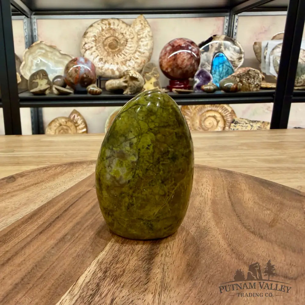 Green Opal Table Accent 3.43’’ - Sculpture