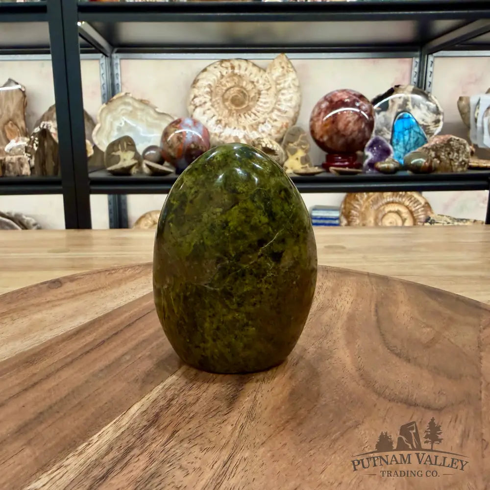 Green Opal Table Accent 3.44’’ - Sculpture