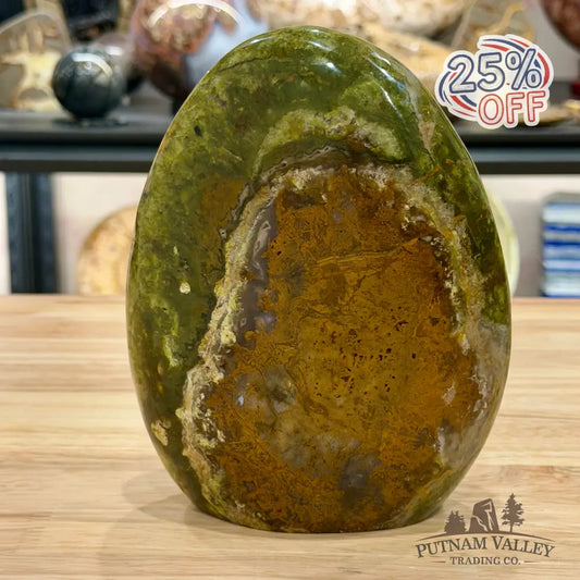 Green Opal Table Accent 6.1’’ - Sculpture