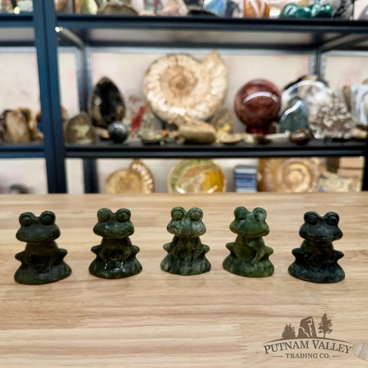 Hand-Carved Dendritic Serpentine Frog - Carved Object
