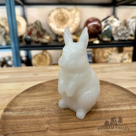 Hand-Carved White Nephrite Jade Rabbit 1 - Sculpture
