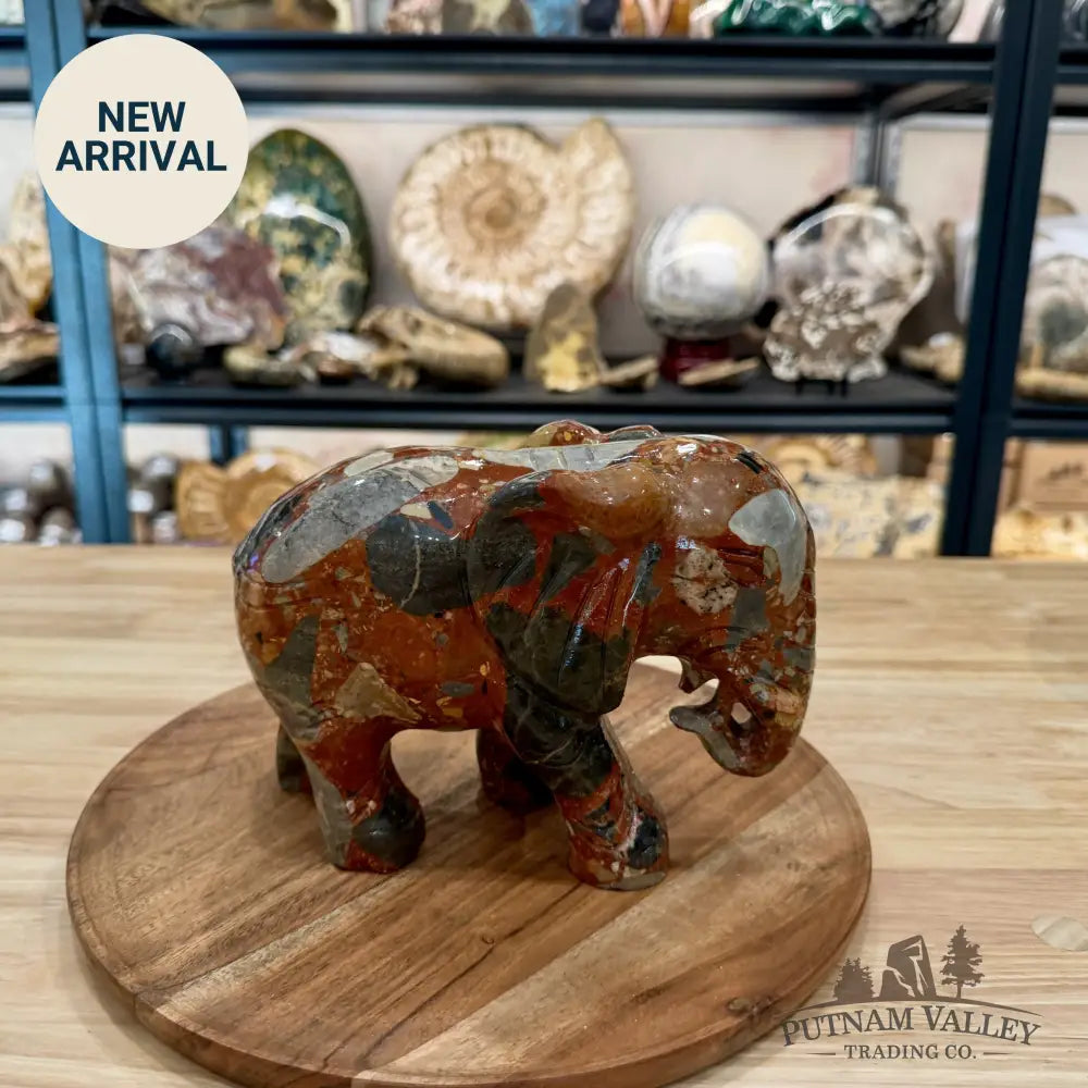 Hand-Carved Longken Jasper Elephant - Sculpture