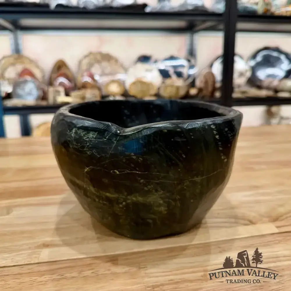 Dendritic Serpentine Bowl - Putnam Valley Trading Co.