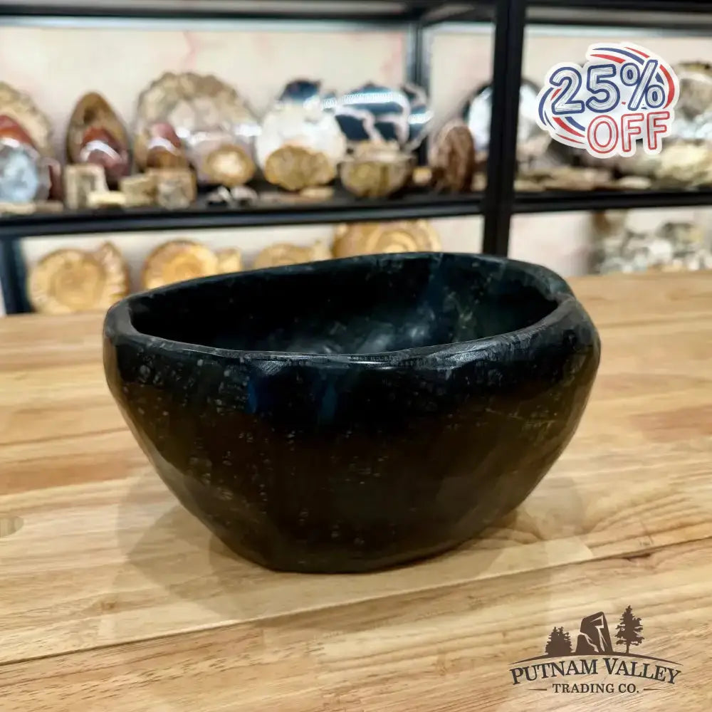 Dendritic Serpentine Bowl - Putnam Valley Trading Co.