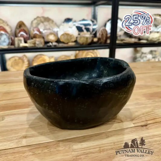 Dendritic Serpentine Bowl - Putnam Valley Trading Co.
