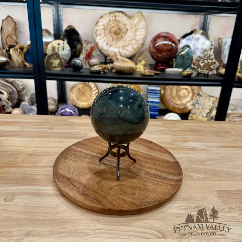 Labradorite Sphere 4.65’’ - Sphere