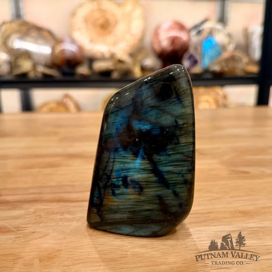 Reserve Labradorite Table Accent 4.03’’ - Sculpture
