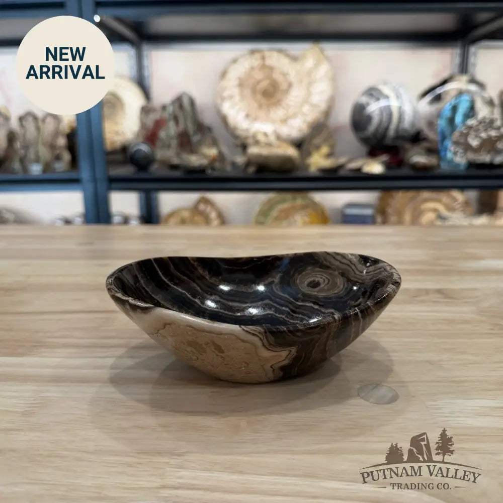 Mexican Chocolate Onyx Oval Bowl 6’’ 3 - Bowl