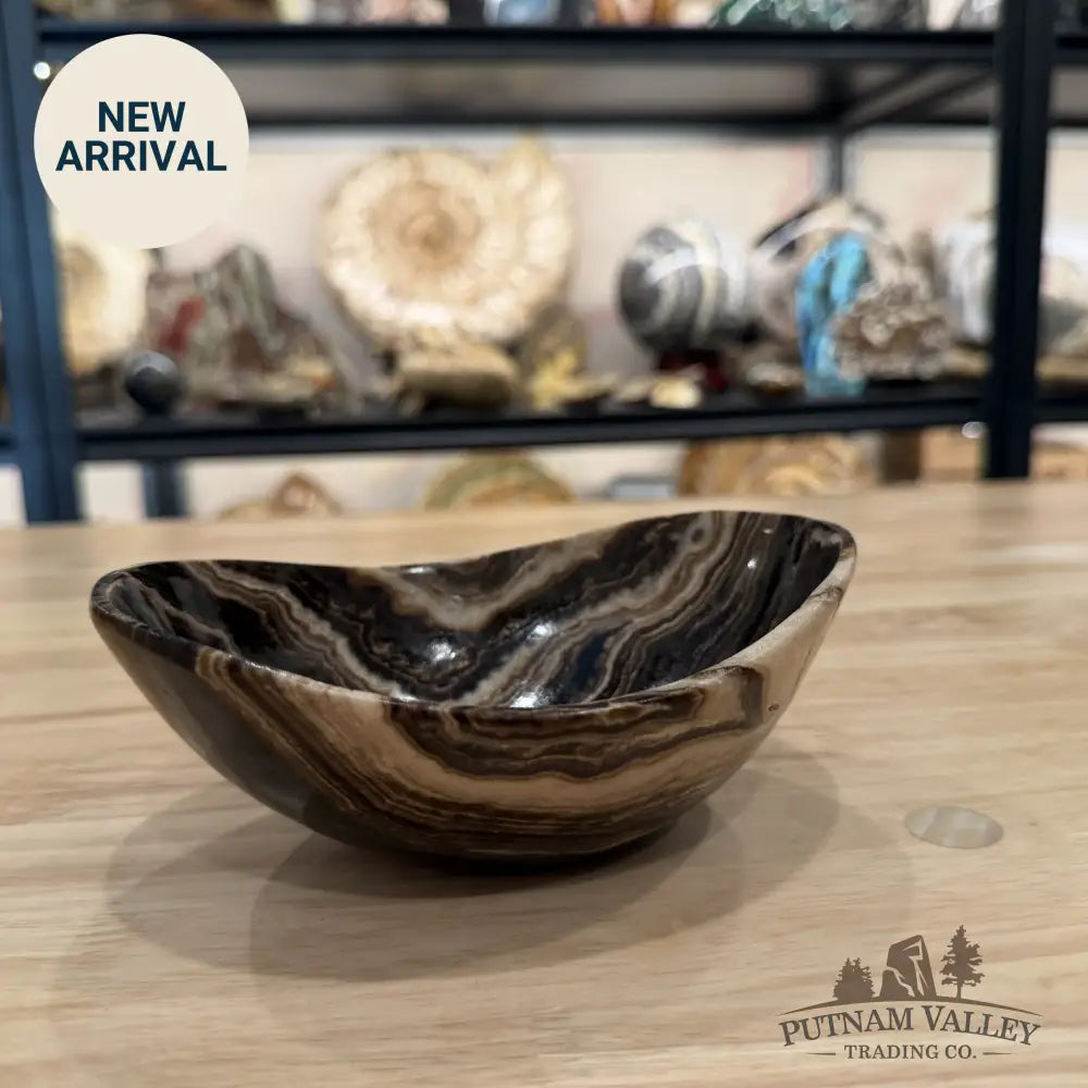 Mexican Chocolate Onyx Oval Bowl 6’’ 1 - Bowl