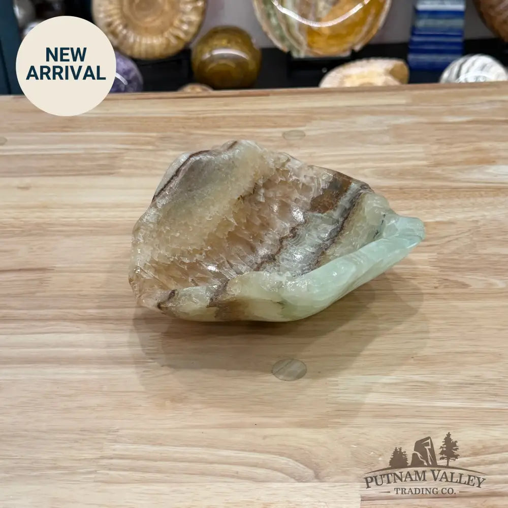 Mexican Pistachio Onyx Bowl 7.25’’ - Bowl