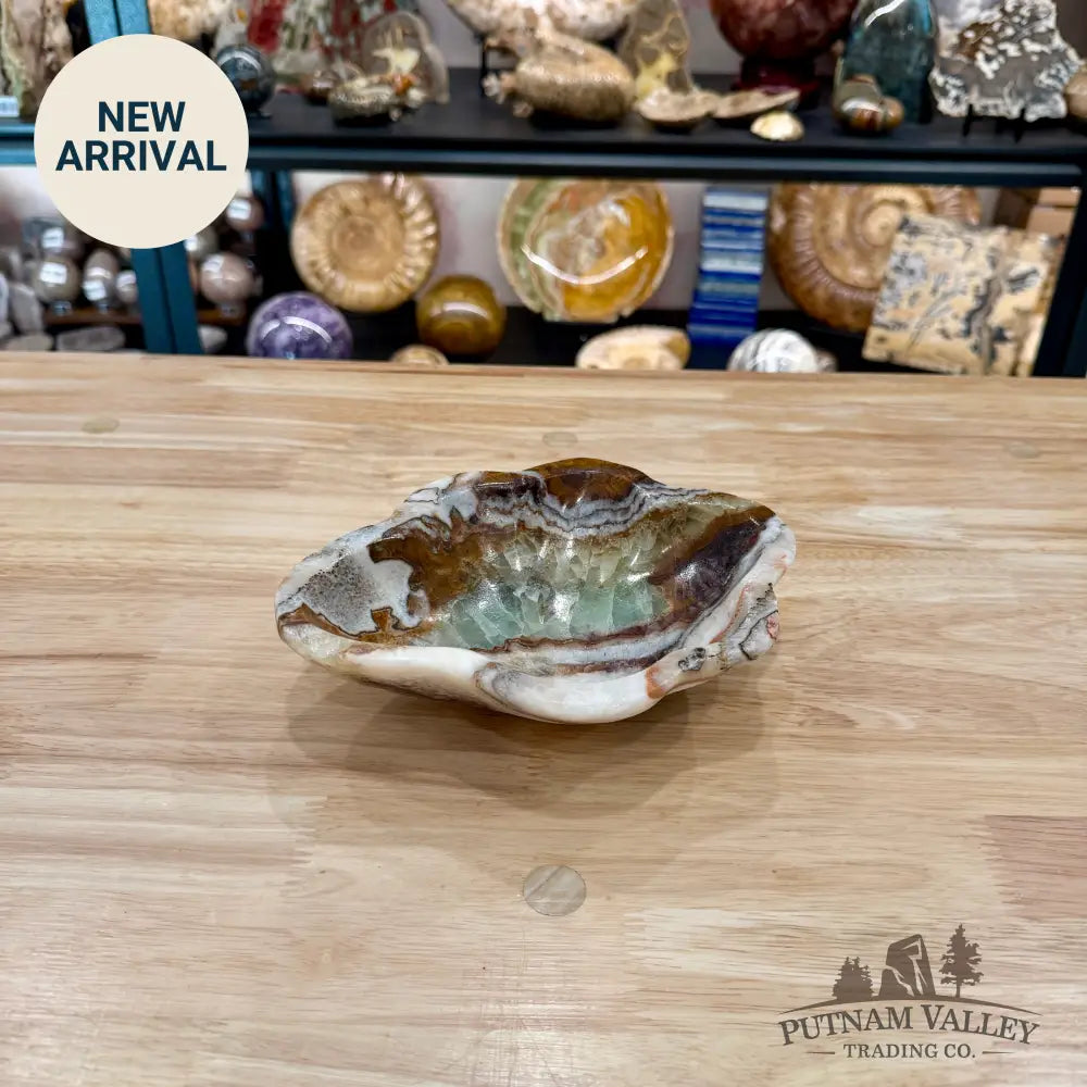 Mexican Pistachio Onyx Bowl 7.75’’ - Bowl