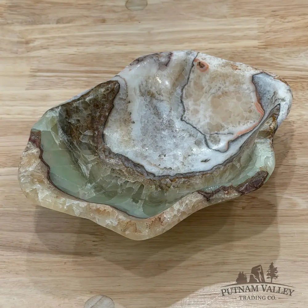 Mexican Pistachio Onyx Bowl 7.75’’ - Bowl