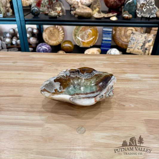 Mexican Pistachio Onyx Bowl 7.75’’ - Bowl
