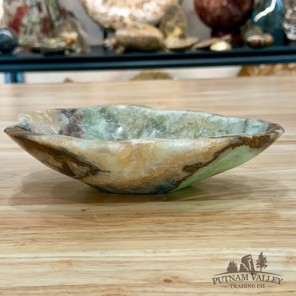 Mexican Pistachio Onyx Bowl 8.25’’ - Bowl