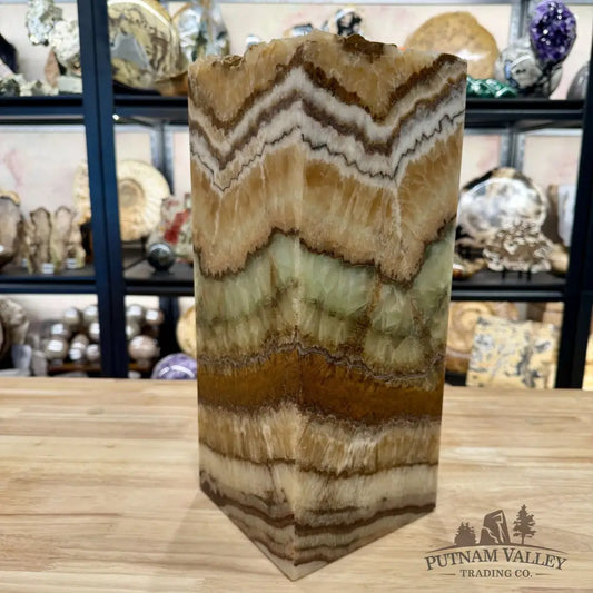 Mexican Pistachio Onyx Table Lamp 14’’ - Lamp