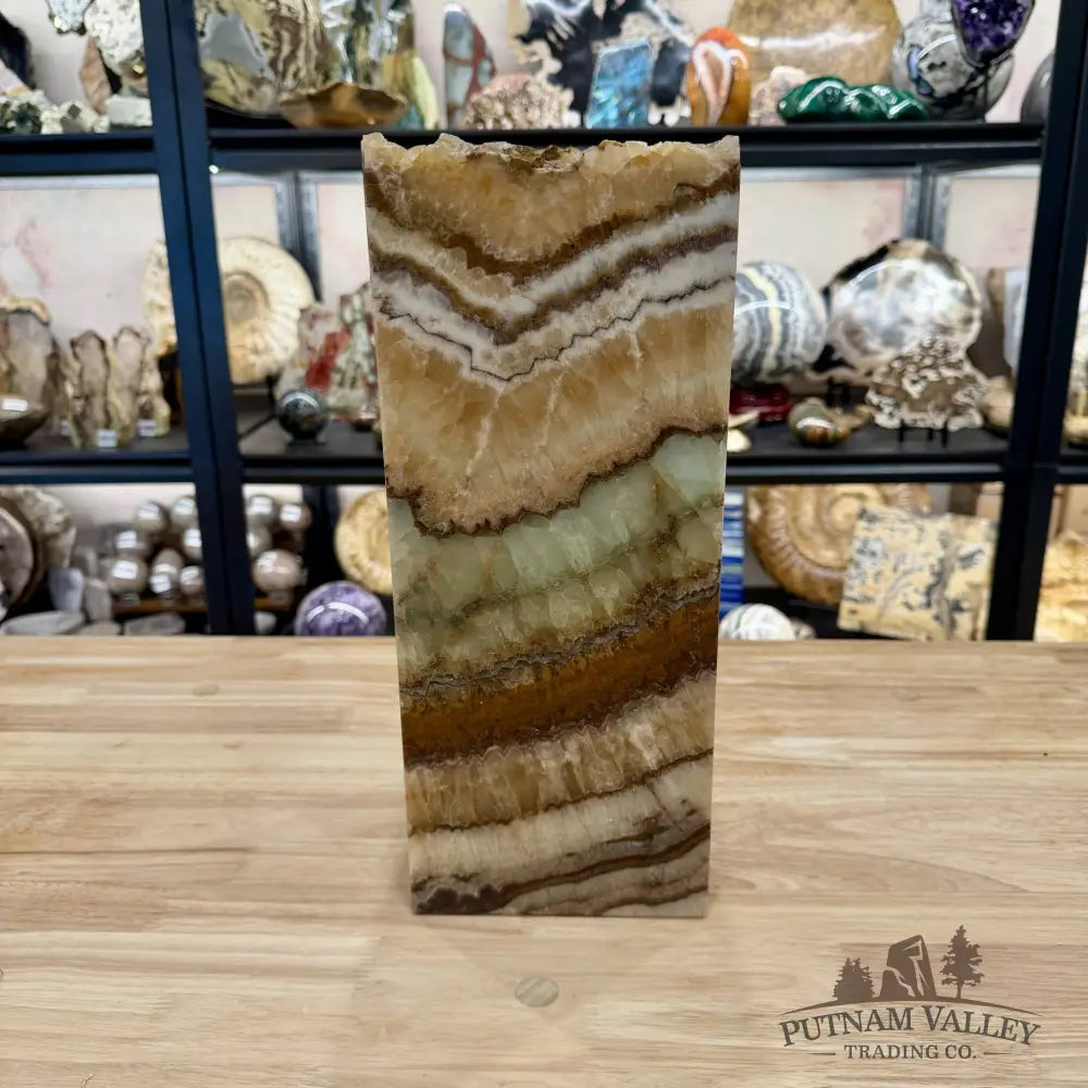 Mexican Pistachio Onyx Table Lamp 14’’ - Lamp