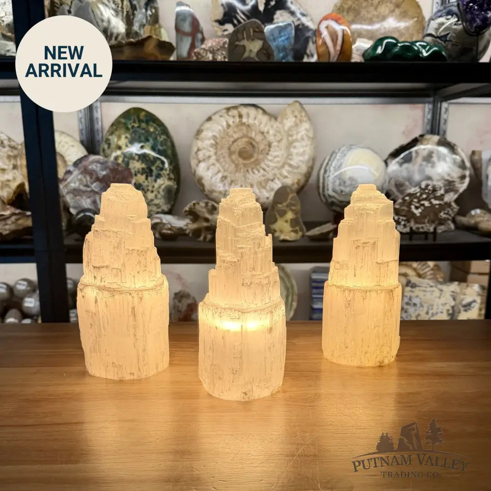 Selenite Stepped Tower Lamp | Morocco - Lamp