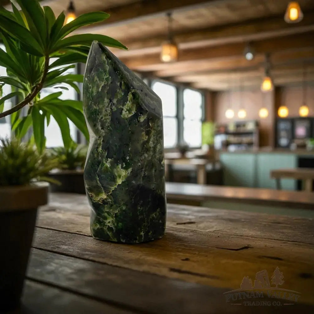 Nephrite Jade Table Accent Accent