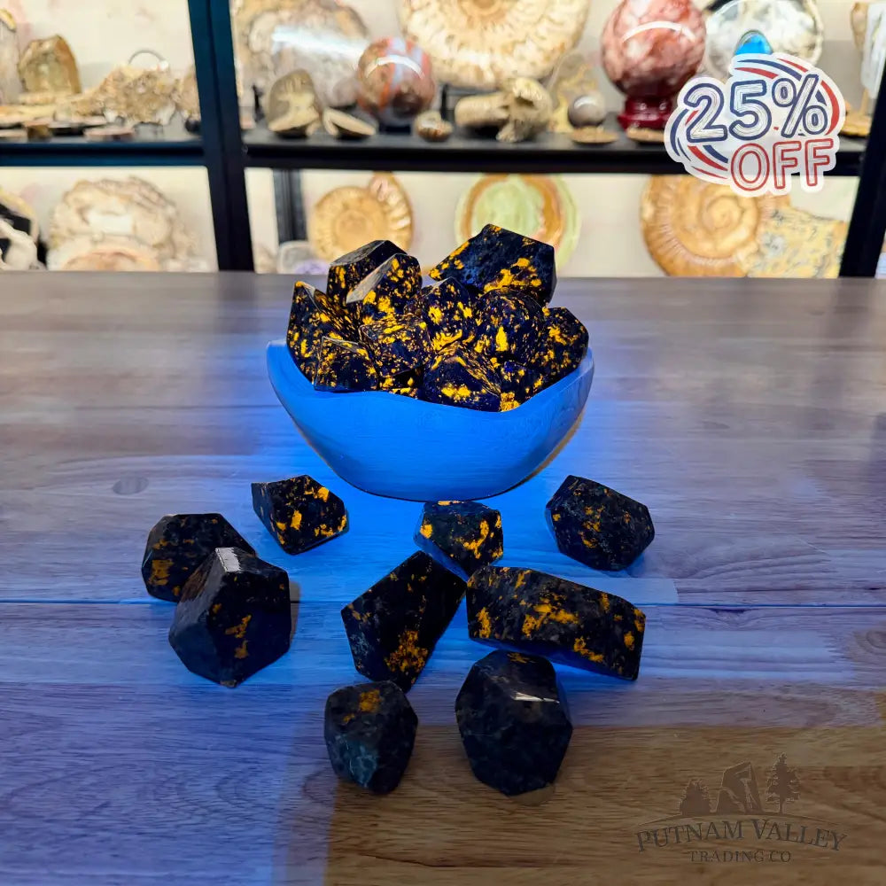 Polished Yooperlite Freeform Stones (1 lb), UV Reactive Glow - Tumbled Stone