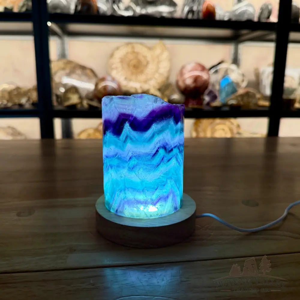 Rainbow Fluorite Lamp 5.11’’ - Lamp